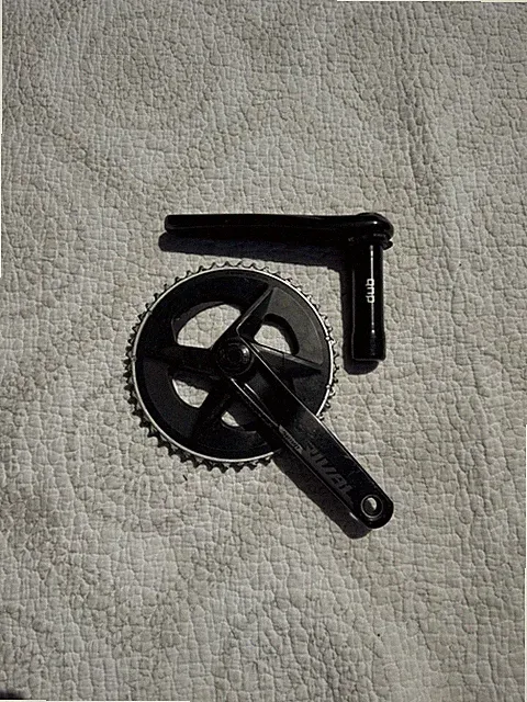 SRAM Rival AXS power meter crankset